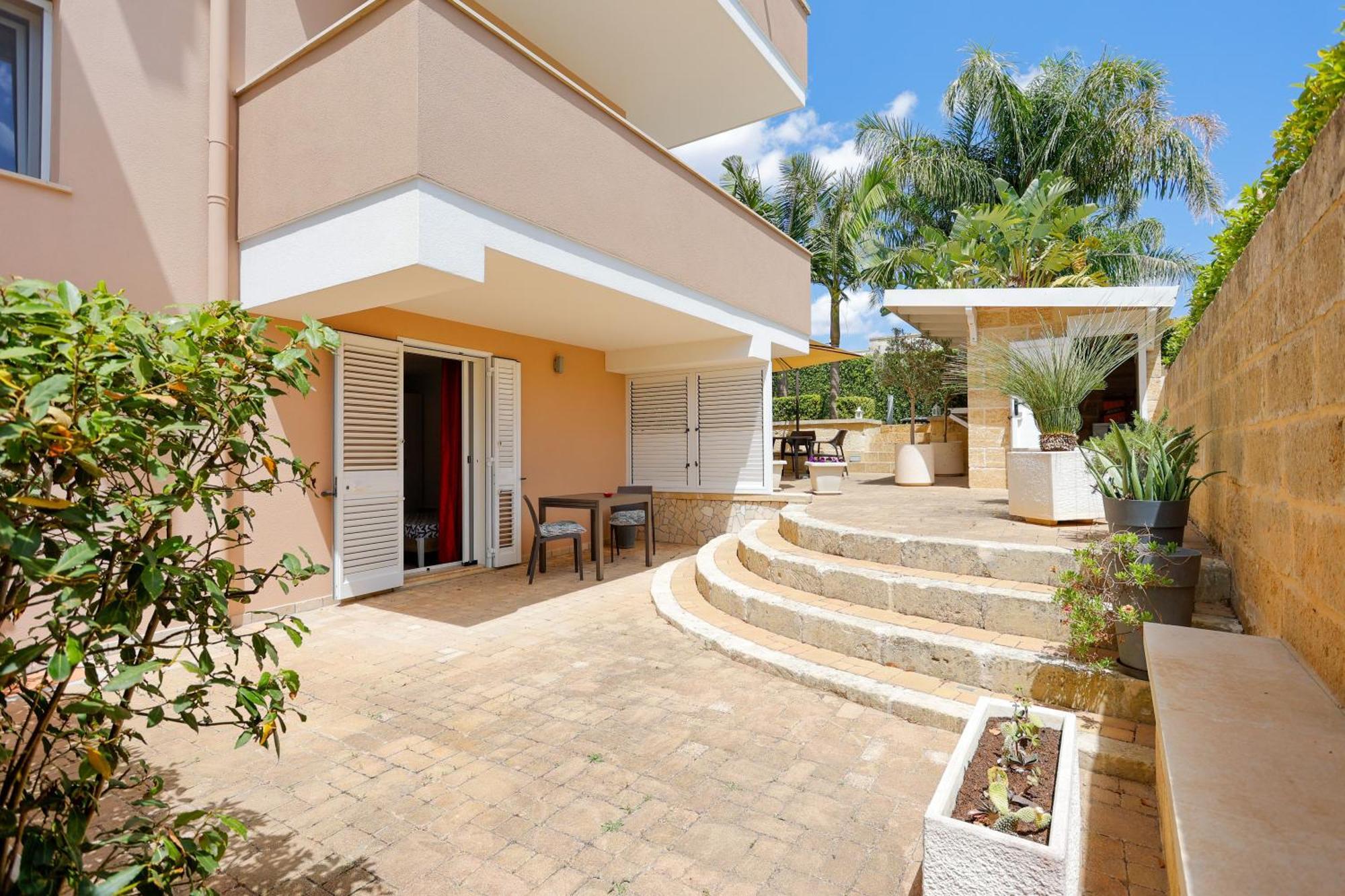 Le Murge Del Salento Hotel B&B Depandance Uggiano La Chiesa Δωμάτιο φωτογραφία