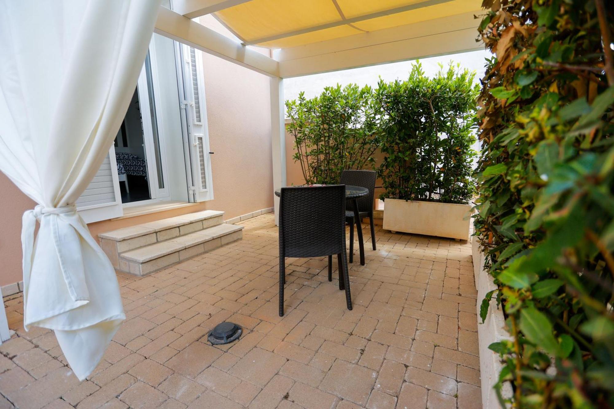 Le Murge Del Salento Hotel B&B Depandance Uggiano La Chiesa Εξωτερικό φωτογραφία